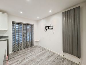 Photo 16- click for photo gallery